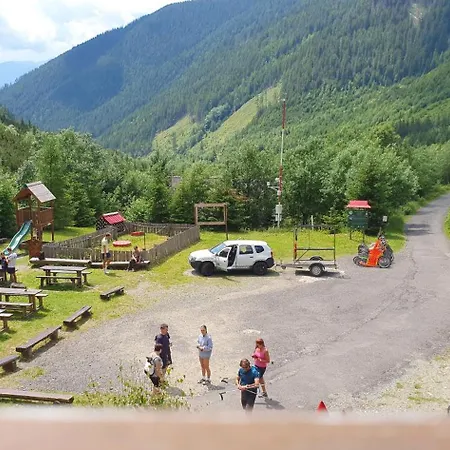 펜션 Demanova 157 *