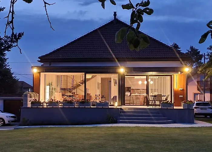 Demanova 157 Semesterbostad *