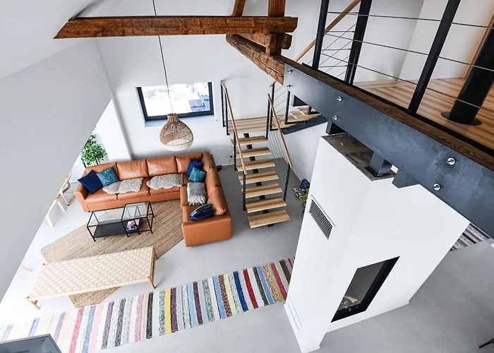 Semesterbostad Demanova 157 *